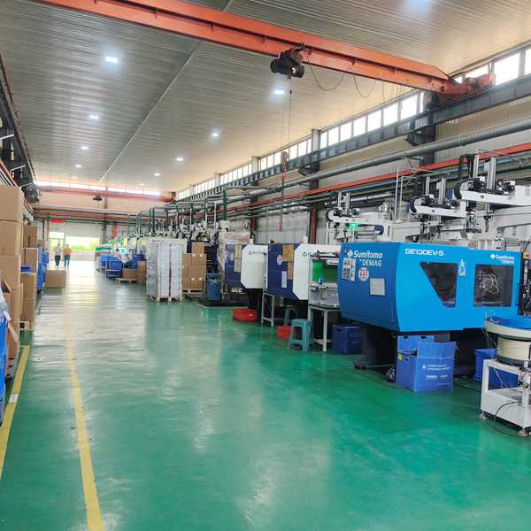 1790240781926937.jpg injection mold manufacturer china (2).jpg